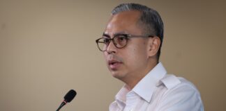 Mahkamah Tinggi KL memberitahu Fahmi tidak membuat ucapan politik di masjid Rawang