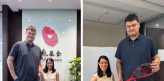 Legenda sukan Nicol David dan Yao Ming bertemu di Beijing, dengan jenaka ketinggian dan misi berkongsi untuk kanak-kanak