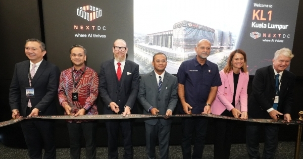 NEXTDC disiarkan secara langsung dengan KL1 Kuala Lumpur, melancarkan pusat